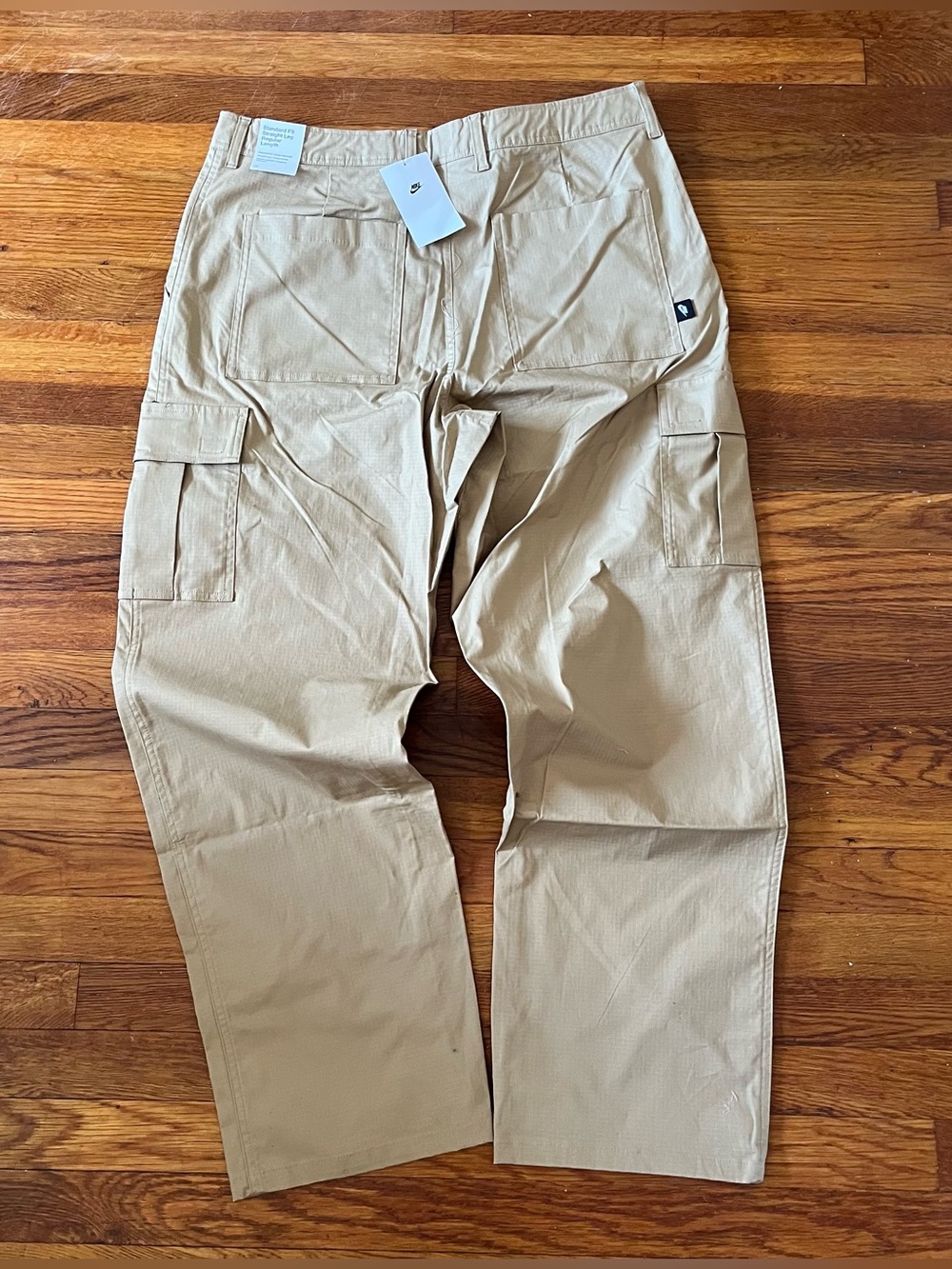 Nike Club Cargo Pants Woven Chino FZ5765-247 Khaki Tan $95 Men's Size 36 X 32